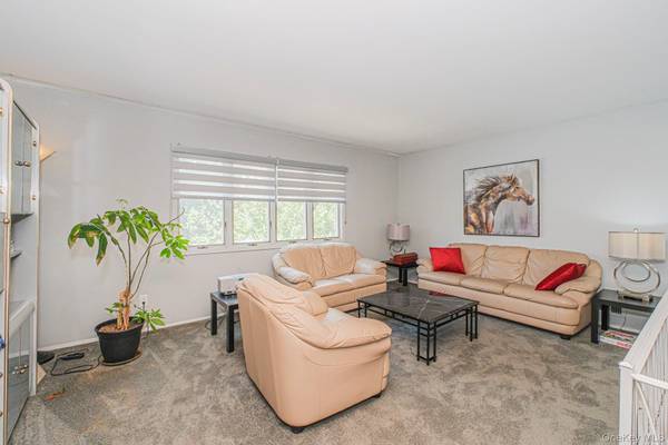 1438 E 70th ST, Brooklyn, NY 11234