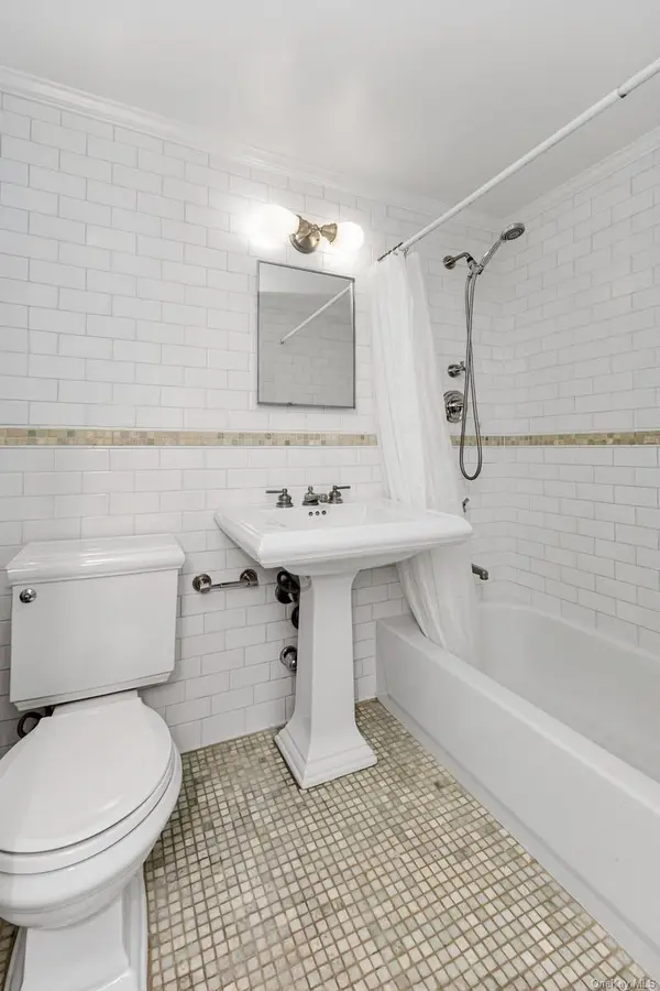 348 East 89th ST #7E, New York (manhattan), NY 10128