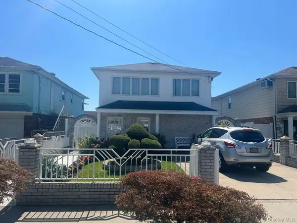 89-08 164 AVE, Howard Beach, NY 11414