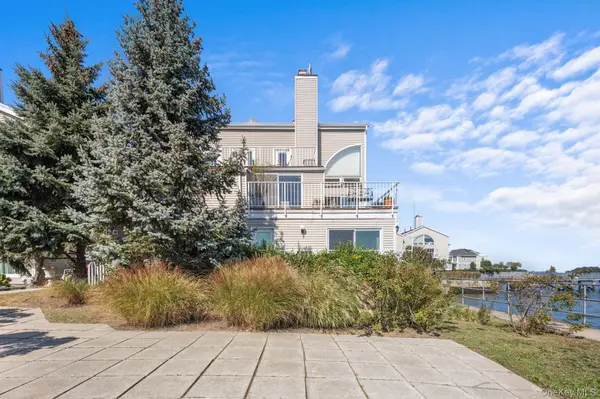 8 Deepwater WAY #63, Bronx, NY 10464