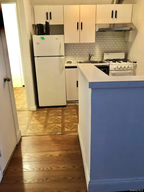 150-25 72 nd RD #1L, Kew Garden Hills, NY 11367