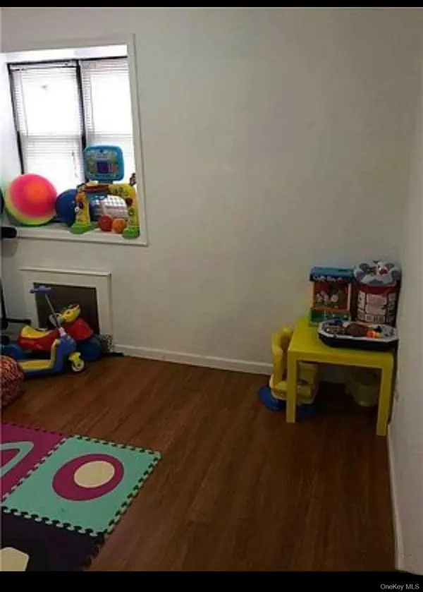 132-35 Sanford AVE #LD, Flushing, NY 11355