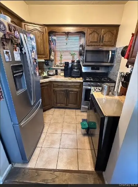 258 Davis AVE, Bronx, NY 10465
