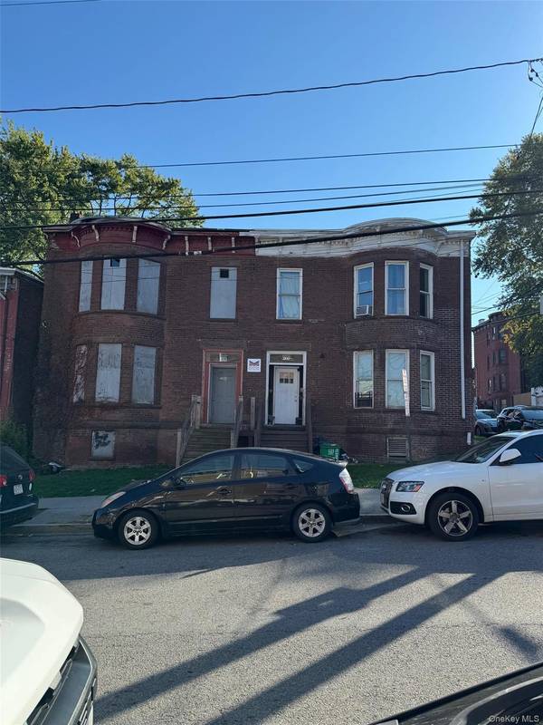 121 Renwick ST, Newburgh, NY 12550