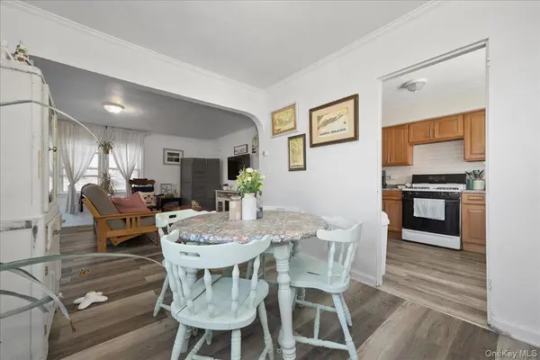 370 E Broadway, Long Beach, NY 11561