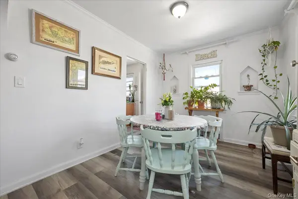 370 E Broadway, Long Beach, NY 11561