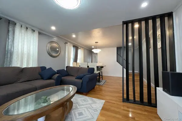 11906 147th ST, Jamaica, NY 11436
