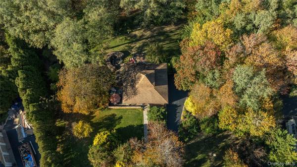 30 Long Bow, Wading River, NY 11792
