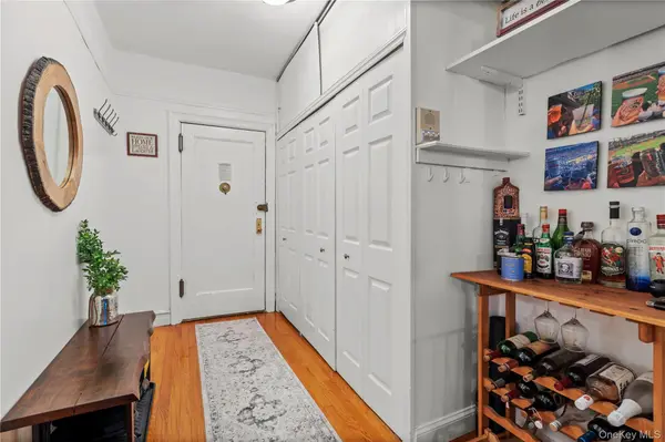 76-66 Austin ST #4B, Forest Hills, NY 11375
