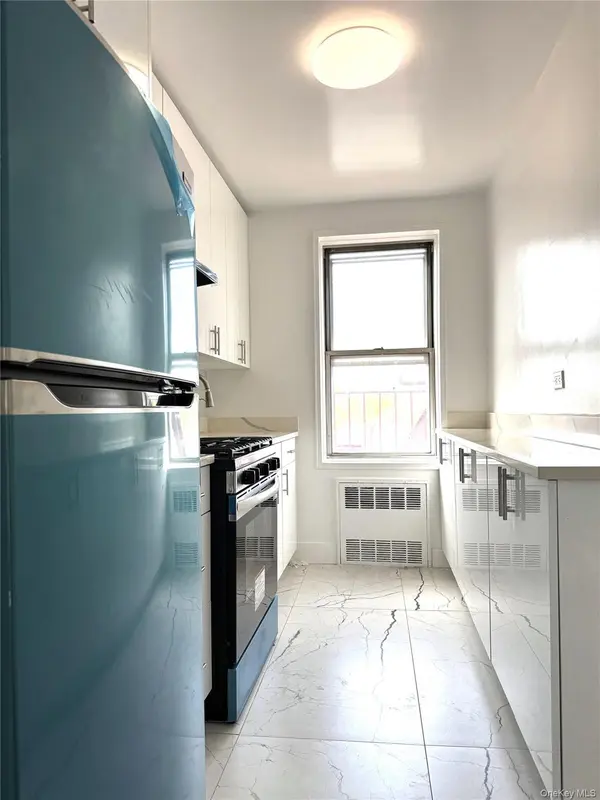 222-89 Braddock Ave #5A, Bellerose, NY 11428