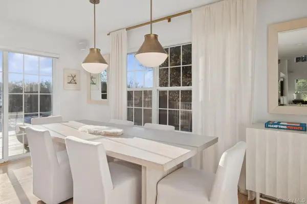 62 Sea Farm LN, Bridgehampton, NY 11932