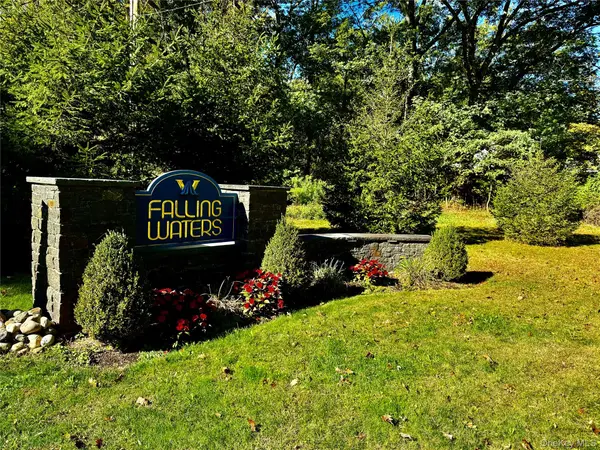 44-86 Falling Waters DR, Palenville, NY 12463