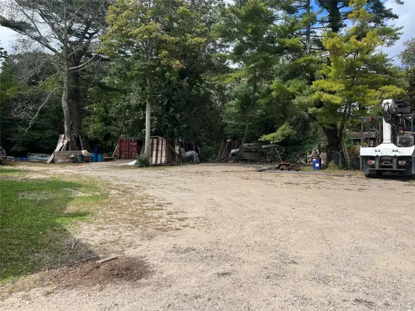 2801 Montauk HWY, Brookhaven, NY 11719