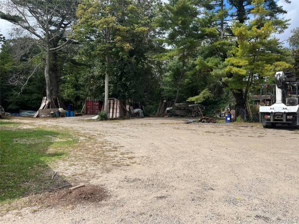 2801 Montauk HWY, Brookhaven, NY 11719