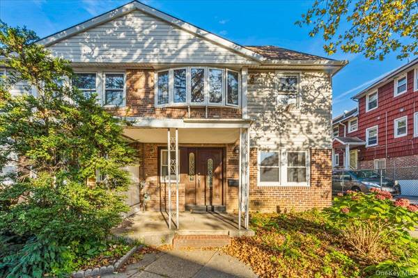 57-81 228 ST, Flushing, NY 11364