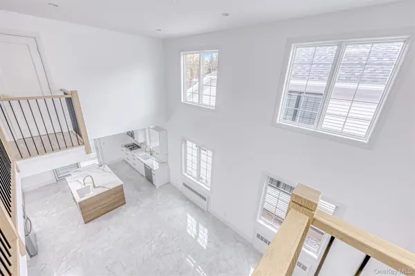 16 Silverwood CIR, Suffern, NY 10901
