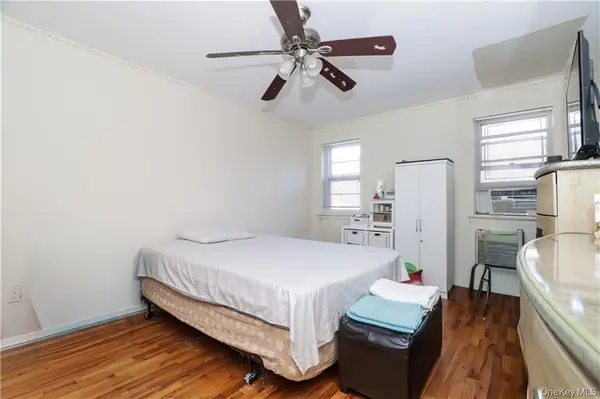 923 E 85th ST, Brooklyn, NY 11236