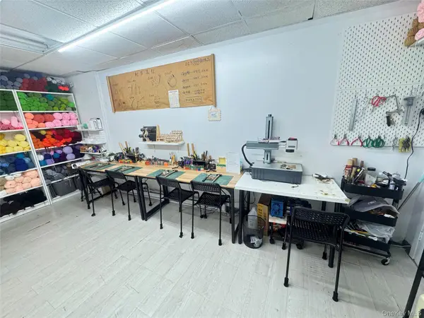 1819 College Point BLVD, College Point, NY 11356