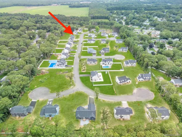Lot #36 Fox Run CT, Ridge, NY 11961