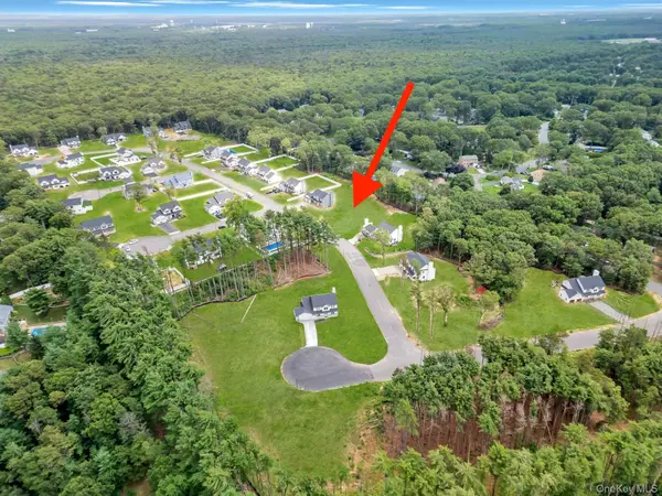 Lot #36 Fox Run CT, Ridge, NY 11961