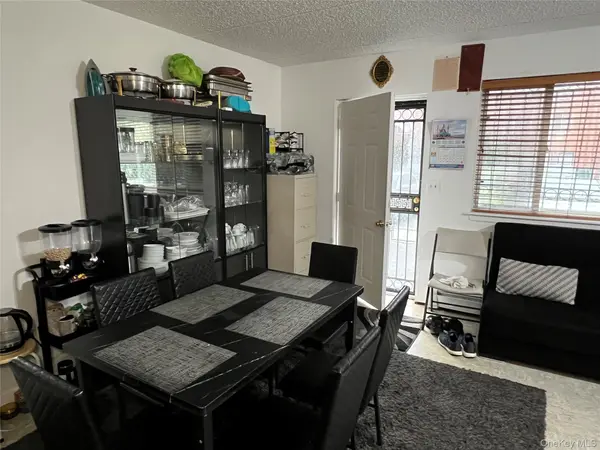 3321 13th ST, Astoria, NY 11106