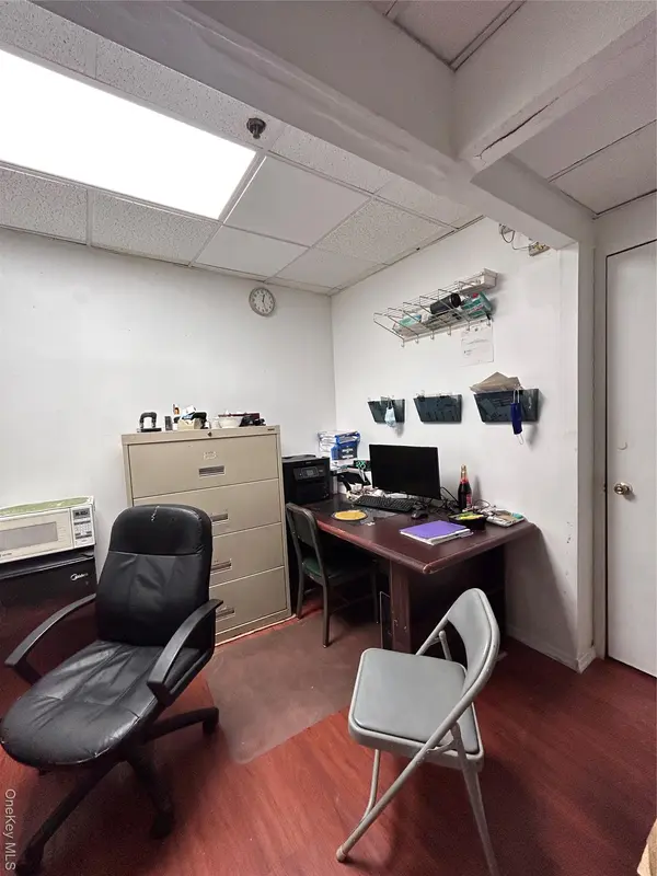 7 Chatham SQ #5, New York (manhattan), NY 10038