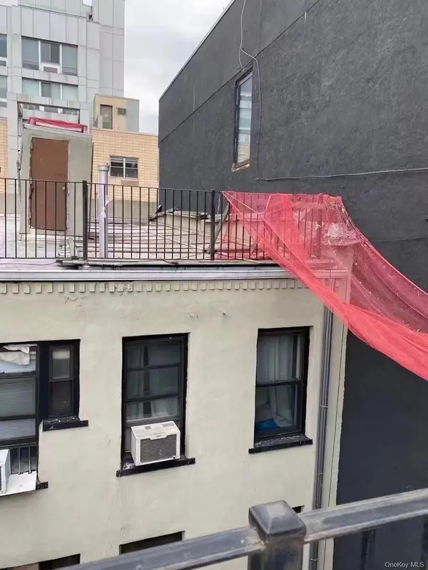 51 Orchard ST, New York (manhattan), NY 10002