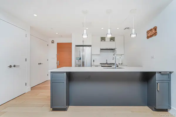 133 Beach 116th ST #2C, Rockaway Park, NY 11694