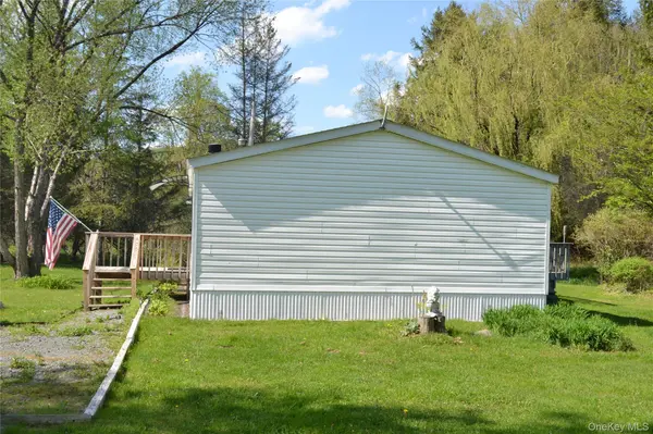 144 Bonnie Brook RD, Roscoe, NY 12776