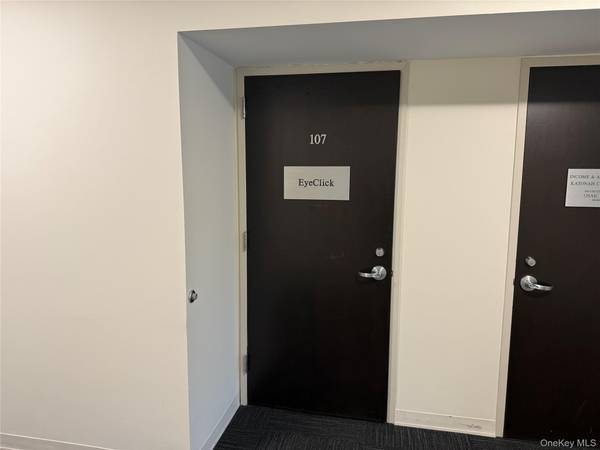 80 Business Park DR #107, Armonk, NY 10504