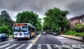78-37 MAIN STREET ST #2G, Kew Garden Hills, NY 11367