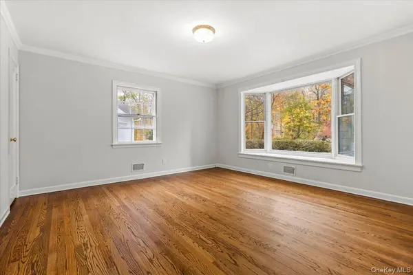 110 Oliver RD, Bedford, NY 10506