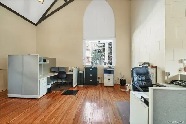 27 Cleveland 1st floor ST, Valhalla, NY 10595