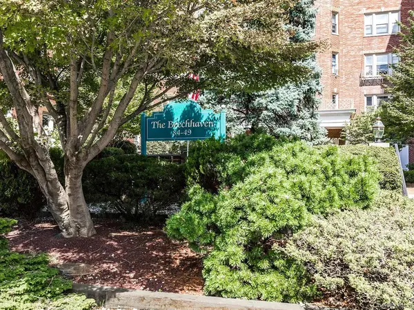 84-49 168th ST #2B, Jamaica Hills, NY 11432
