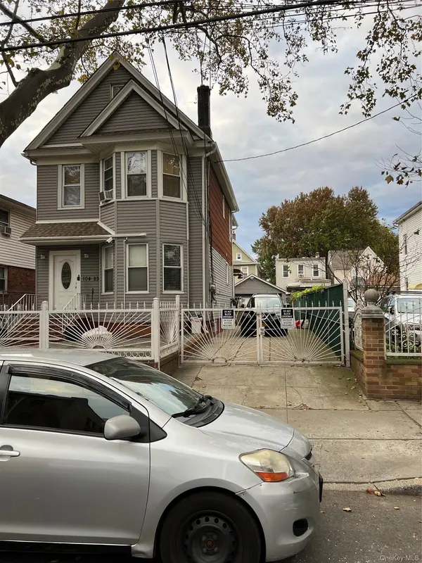 10423 90th AVE, Richmond Hill, NY 11418
