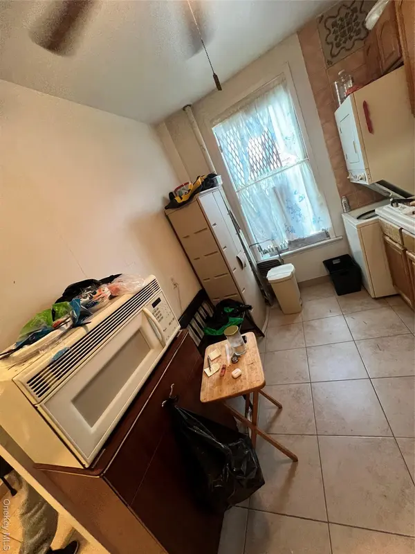 829 Southern BLVD #3D, Bronx, NY 10459