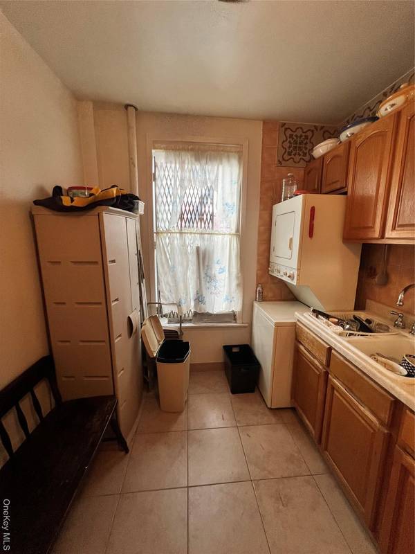 829 Southern BLVD #3D, Bronx, NY 10459