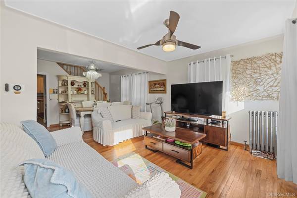 115-15 127 ST, Richmond Hill S., NY 11420