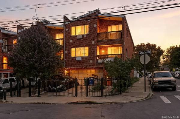 4600 Bronx BLVD, Bronx, NY 10470