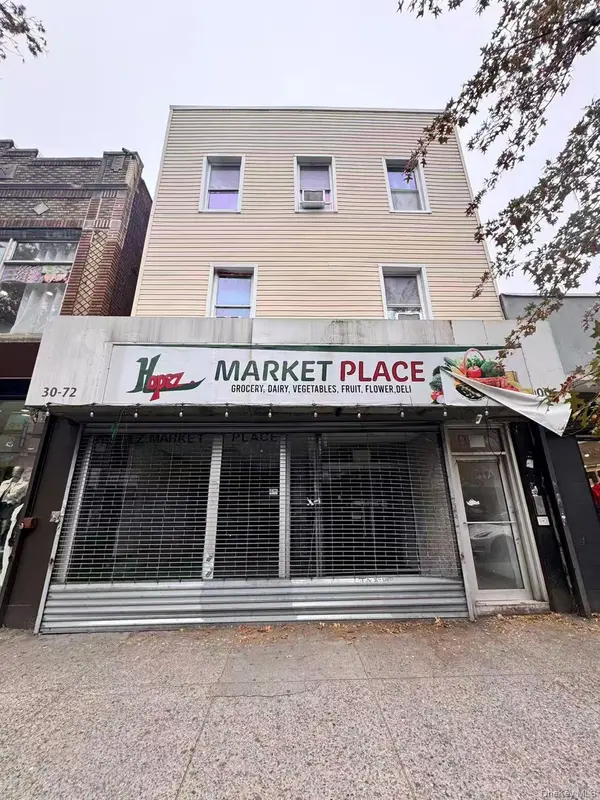 30-72 Steinway ST, Astoria, NY 11103