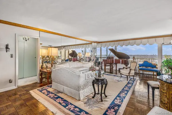 166-25 Powells Cove BLVD #19G, Beechhurst, NY 11357