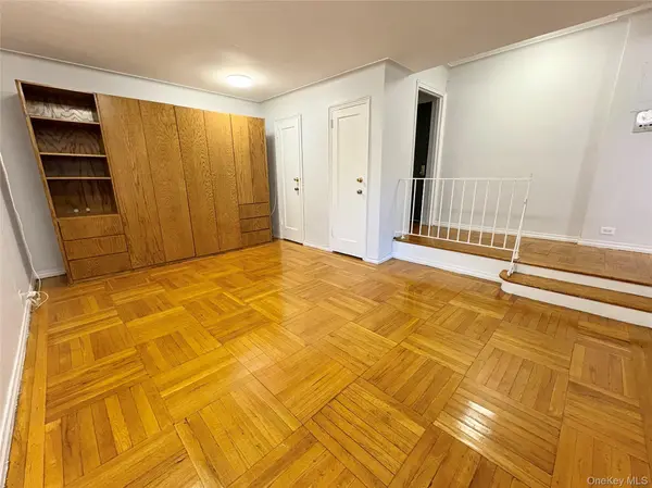 98-50 67th AVE #1B, Rego Park, NY 11374
