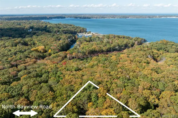 11195 N Bayview RD, Southold, NY 11971