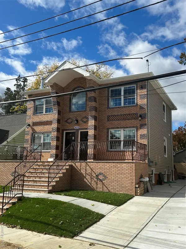 14642 184th ST, Springfield Gardens, NY 11413