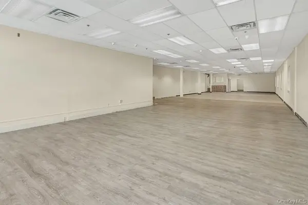 471 Broadway, Newburgh, NY 12550