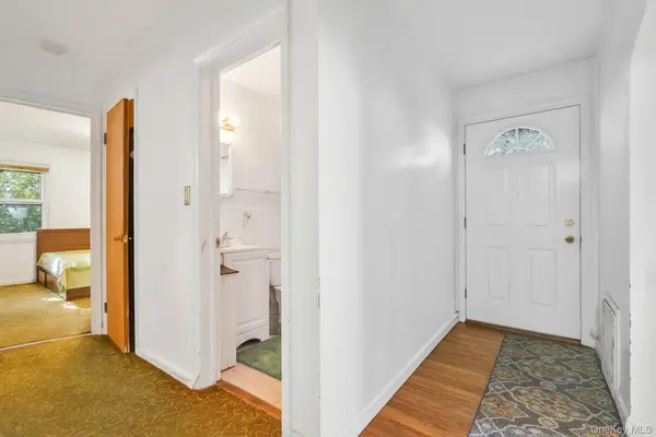 303 Nassau BLVD, West Hempstead, NY 11552