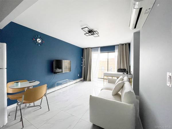 132-16 Maple AVE #5A, Flushing, NY 11355