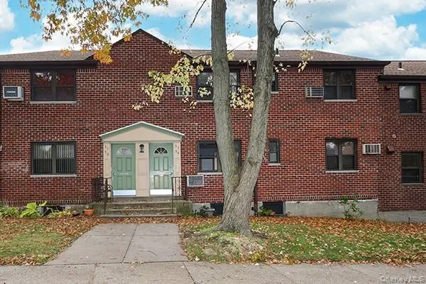 57-54 244th ST #Lower Unit, Douglaston, NY 11362