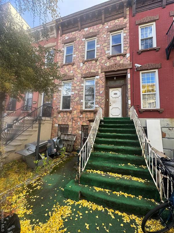 Address not disclosed, Brooklyn, NY 11221