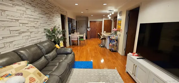 149-06 Northern BLVD #407, Flushing, NY 11354